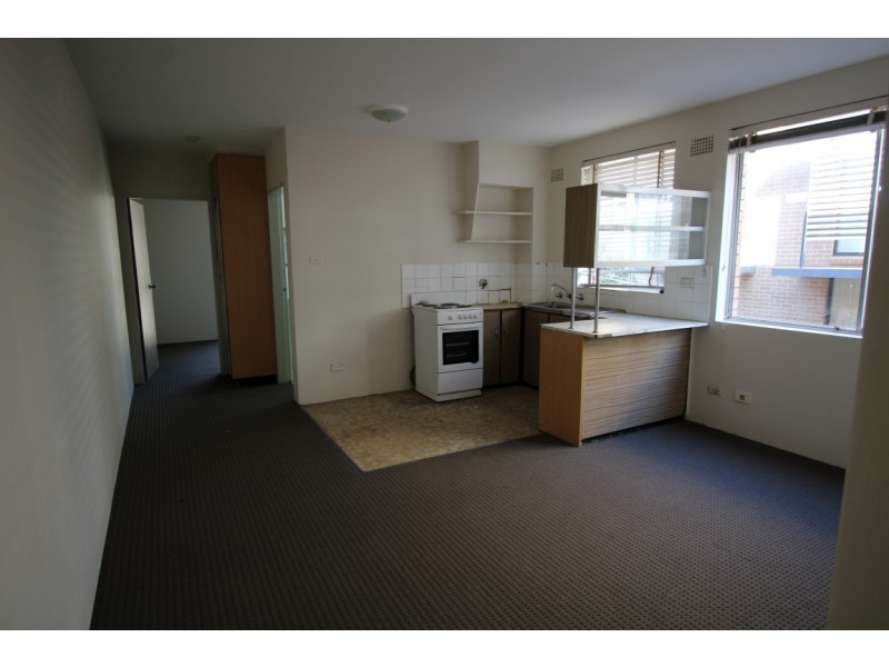 2/52 The Avenue, Hurstville NSW 2220