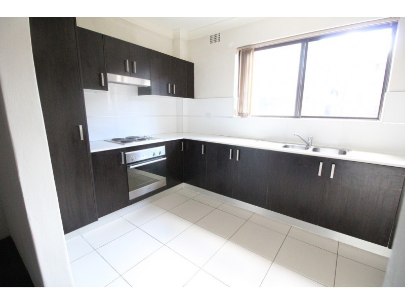 6/20 Fairmount St, Lakemba NSW 2195