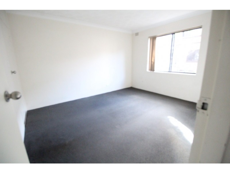 6/20 Fairmount St, Lakemba NSW 2195