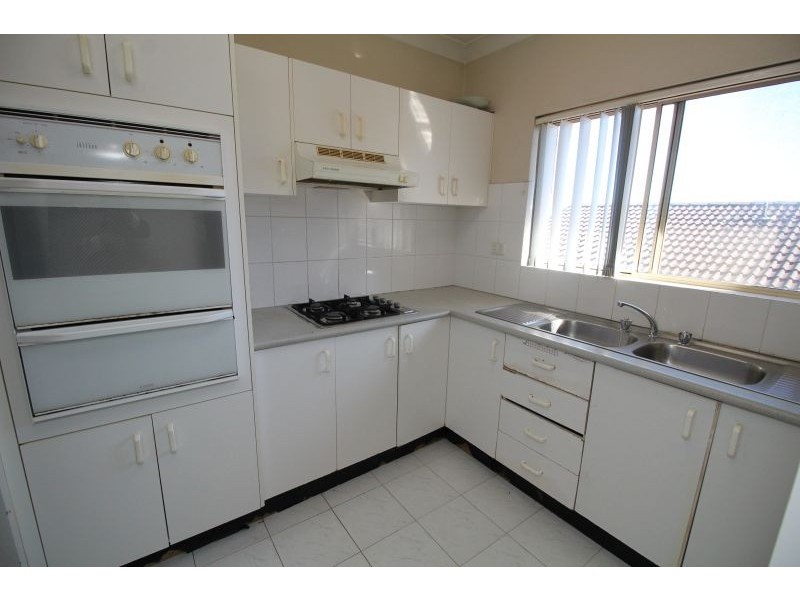 3/9 Shadforth Street, Wiley Park NSW 2195