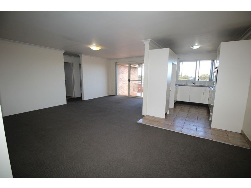 4/19-21 McCourt Street, Lakemba NSW 2195