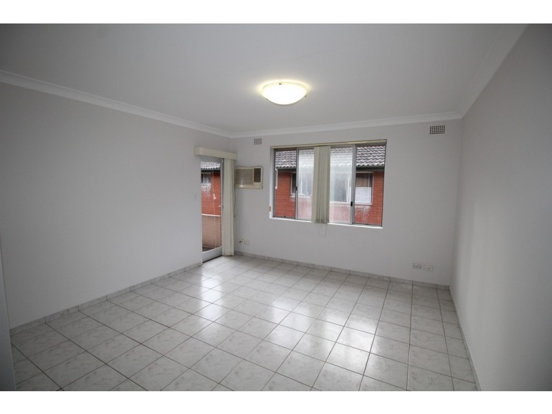 9/83 Hampden Road, Lakemba NSW 2195