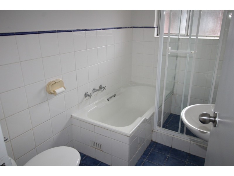 9/83 Hampden Road, Lakemba NSW 2195