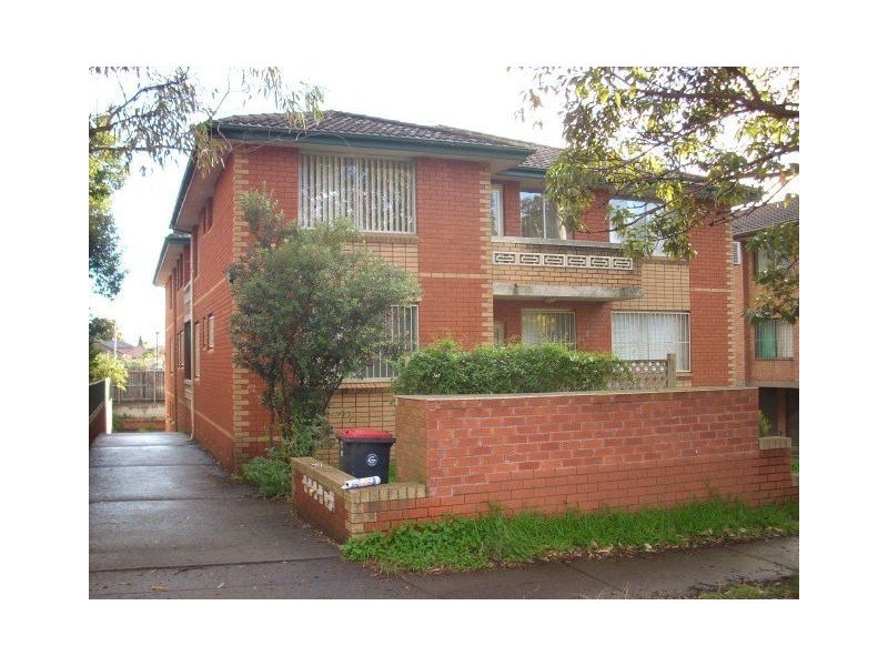 2/42 Hillard St, Wiley Park NSW 2195