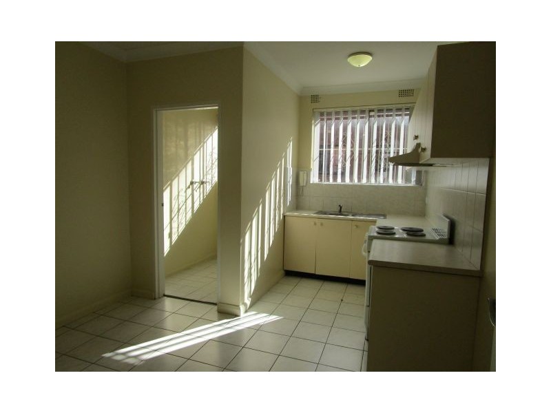 2/42 Hillard St, Wiley Park NSW 2195