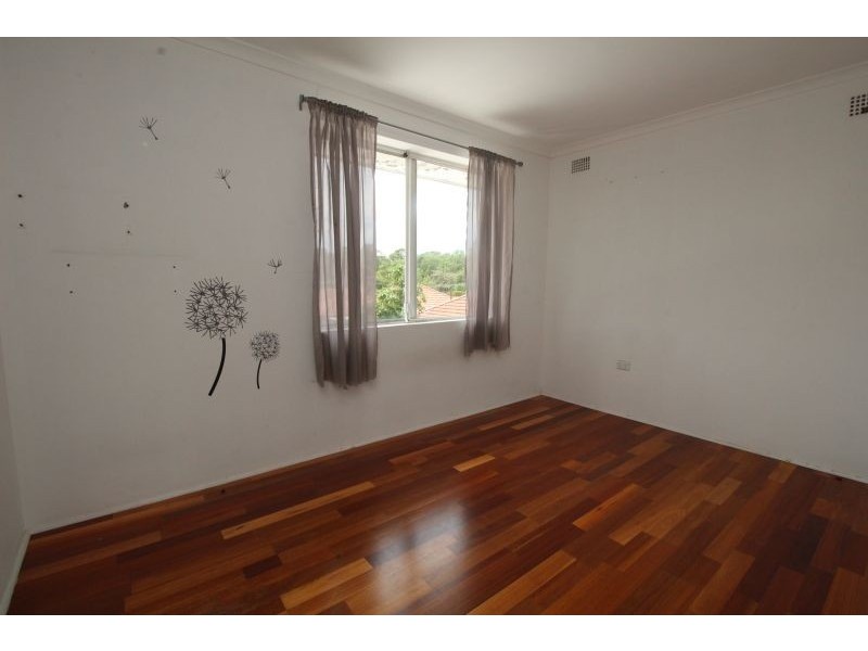 7/5 Defoe Street, Wiley Park NSW 2195