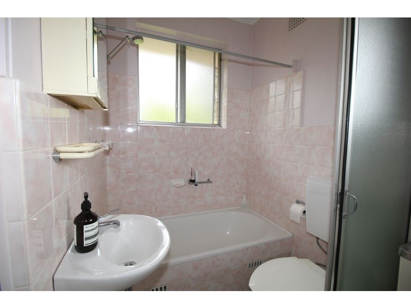 11/90 Sproule Street, Lakemba NSW 2195