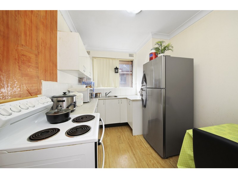 13/6 Fairmount Street, Lakemba NSW 2195