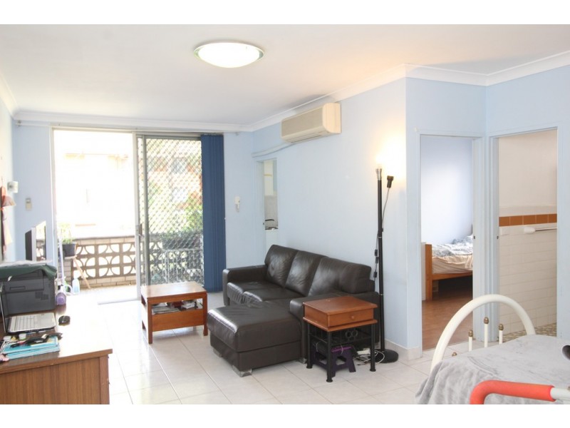 2/50 Hampden Road, Lakemba NSW 2195