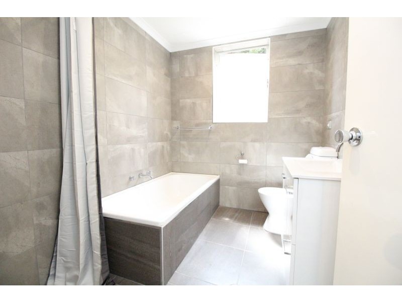 4/92 Sproule Street, Lakemba NSW 2195