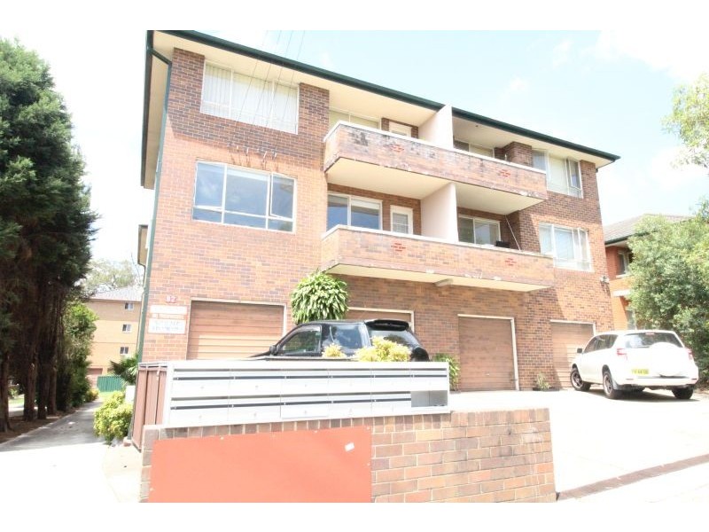 4/92 Sproule Street, Lakemba NSW 2195