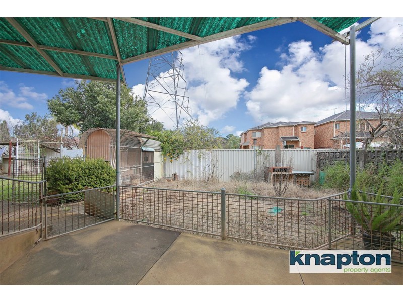 2 Kareela Crescent, Greenacre NSW 2190