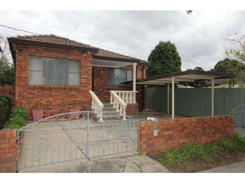 67 Dennis Street, Lakemba NSW 2195