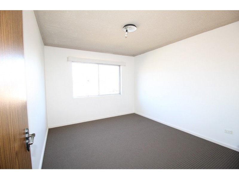 6/213-217 Haldon Street, Lakemba NSW 2195