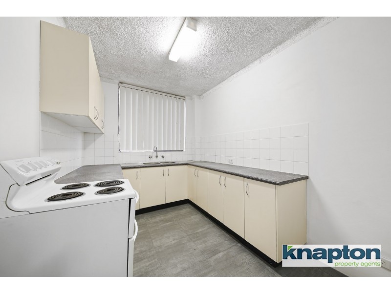 3/168 Greenacre Road, Bankstown NSW 2200