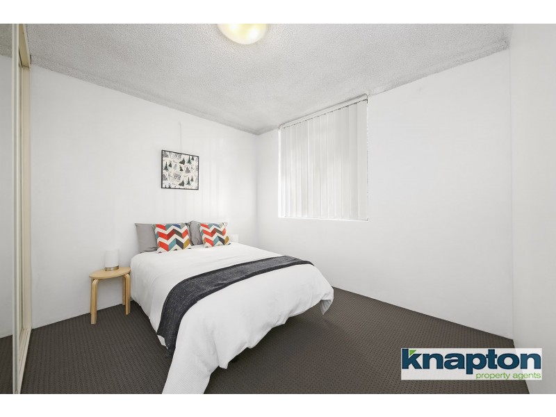 3/168 Greenacre Road, Bankstown NSW 2200