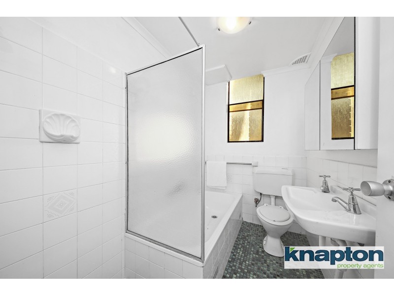 3/168 Greenacre Road, Bankstown NSW 2200