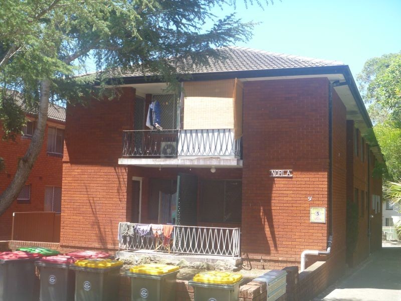 4/51 Macdonald Street, Lakemba NSW 2195