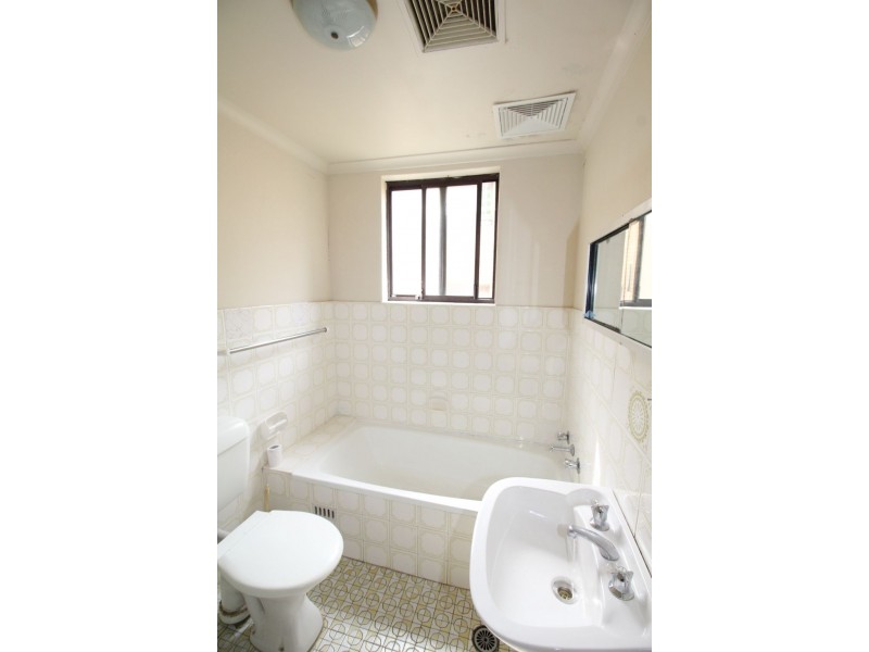 2/29 Cornelia Street, Wiley Park NSW 2195