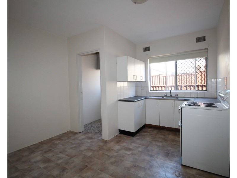 1/39 Matthew Street, Punchbowl NSW 2196