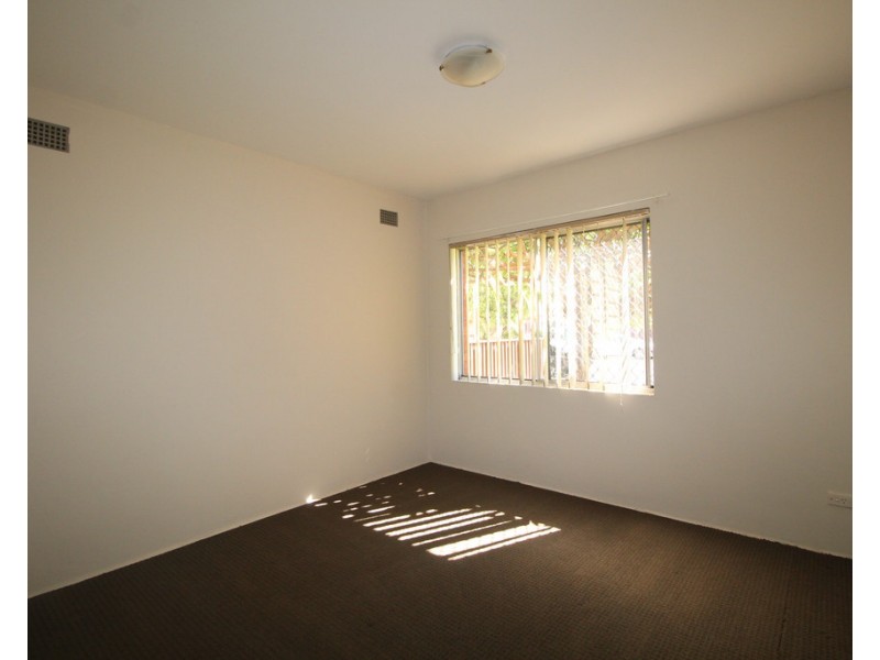 1/39 Matthew Street, Punchbowl NSW 2196