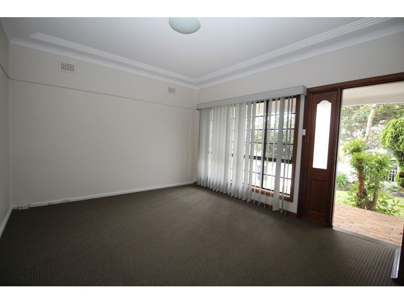 98 Shorter Avenue, Beverly Hills NSW 2209