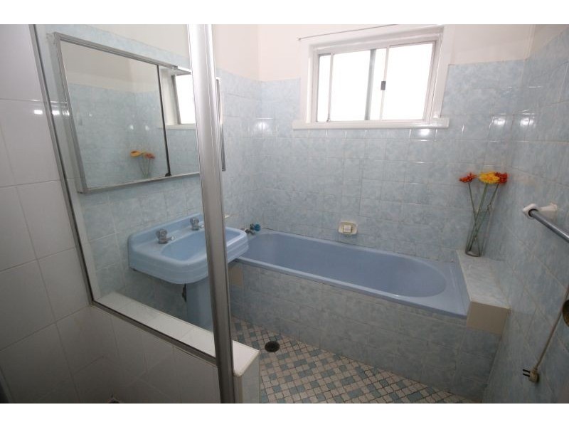 98 Shorter Avenue, Beverly Hills NSW 2209