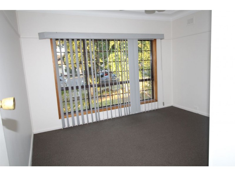 98 Shorter Avenue, Beverly Hills NSW 2209