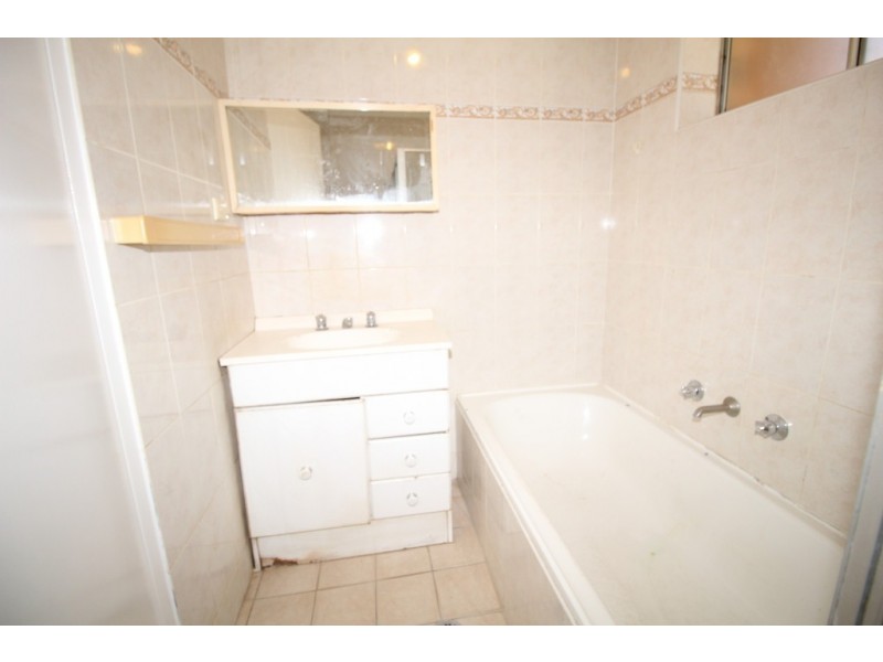 4/53 Colin Street, Lakemba NSW 2195