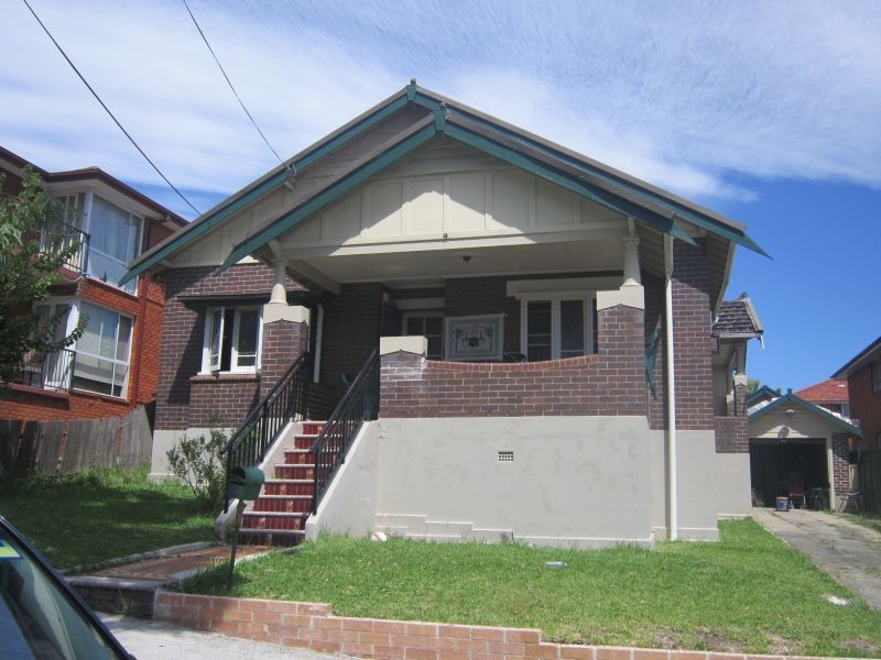 15 Willeroo Street, Lakemba NSW 2195