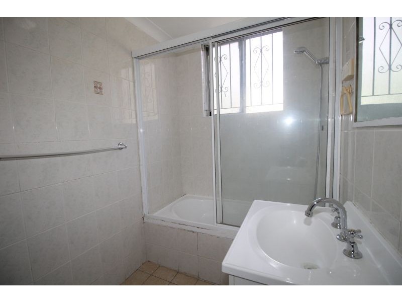 2/40 Macdonald Street, Lakemba NSW 2195