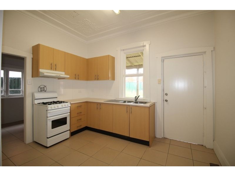 15 Willeroo Street, Lakemba NSW 2195