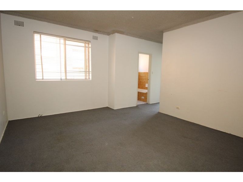 1/130 Ernest Street, Lakemba NSW 2195