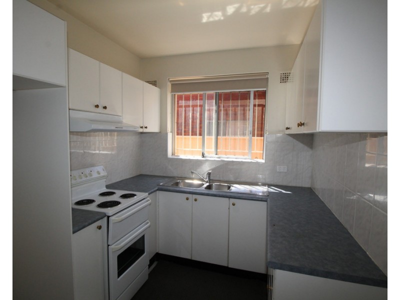 4/24 Hampden Road, Lakemba NSW 2195