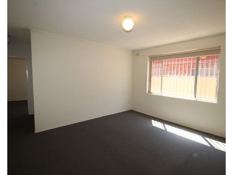 4/24 Hampden Road, Lakemba NSW 2195