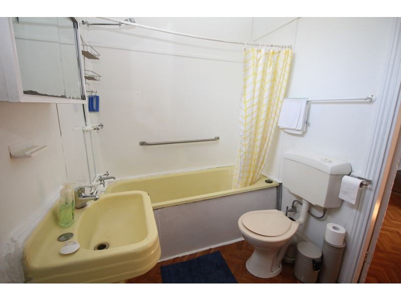 20 Flora Street, Roselands NSW 2196