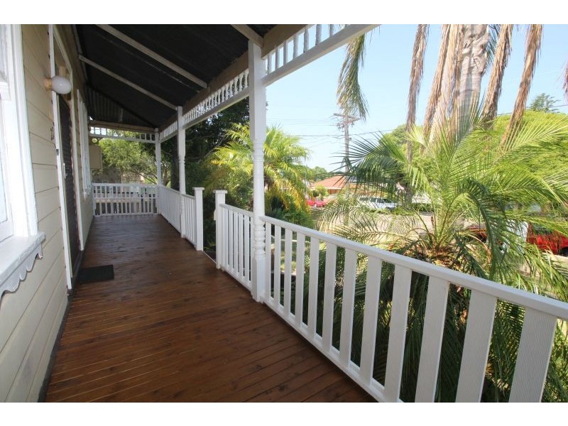 20 Flora Street, Roselands NSW 2196