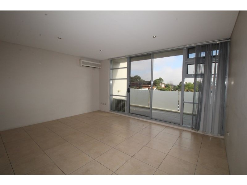 9/908 Canterbury Rd, Roselands NSW 2196