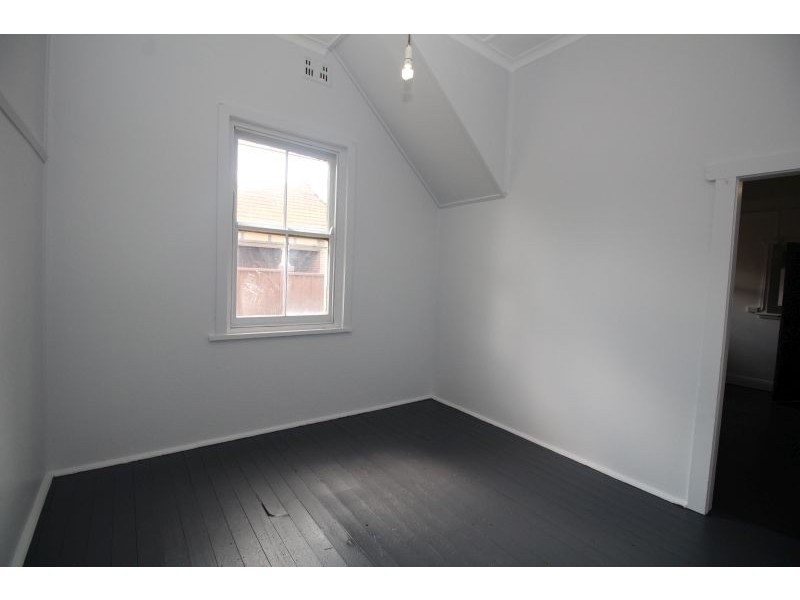 1/18-20 Canarys Road, Roselands NSW 2196
