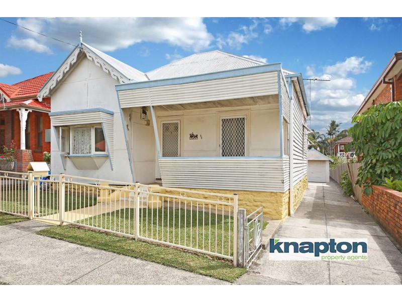 33 Amy Street, Campsie NSW 2194