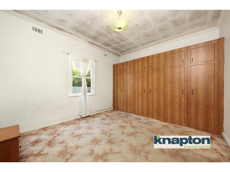 33 Amy Street, Campsie NSW 2194