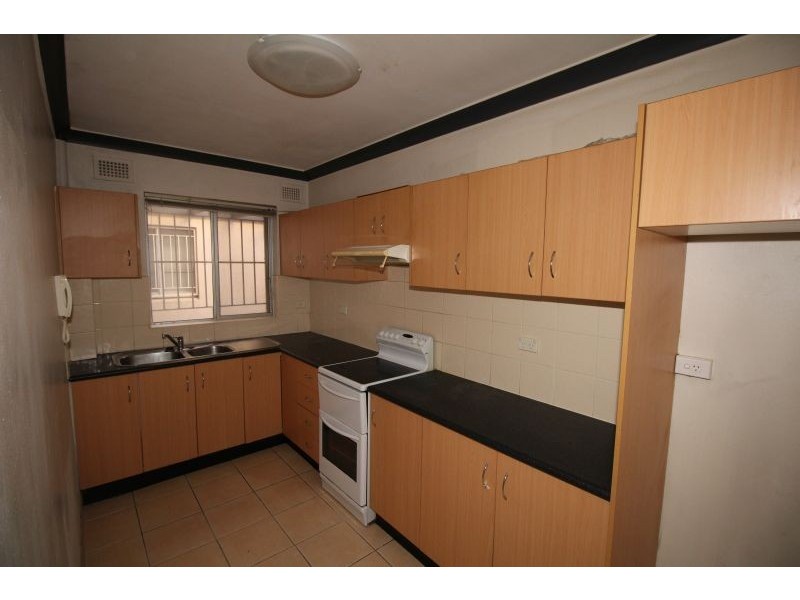 2/58-60 Taylor Street, Lakemba NSW 2195