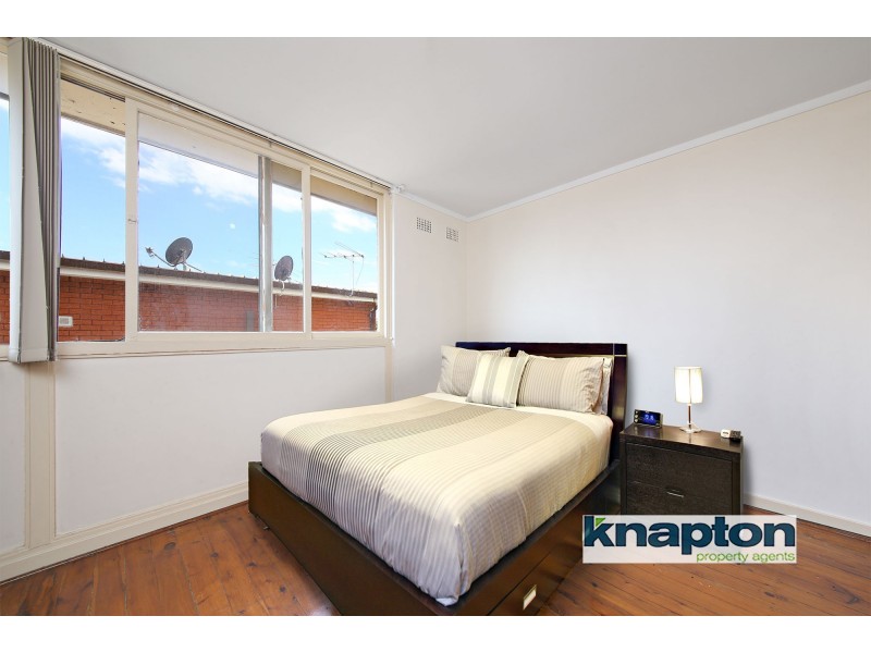 2/2 Holland Place, Lakemba NSW 2195