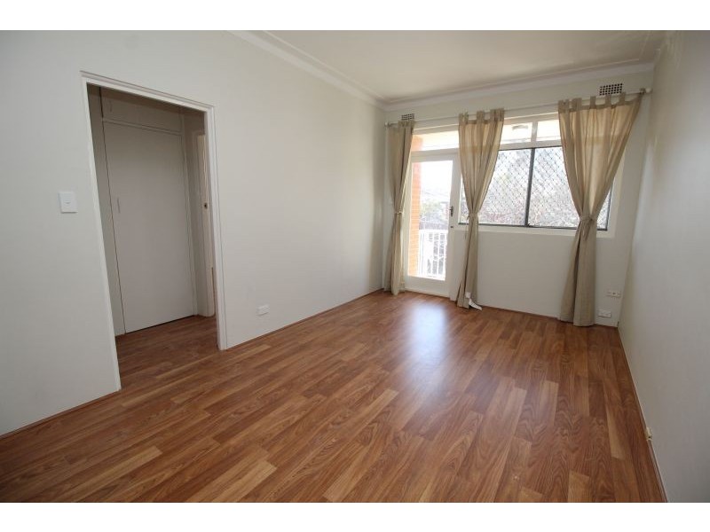 7/34 Flora Street, Roselands NSW 2196