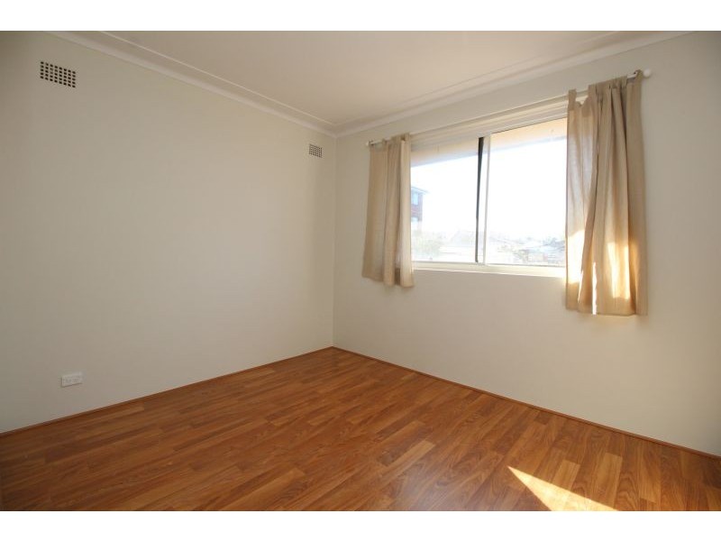 7/34 Flora Street, Roselands NSW 2196