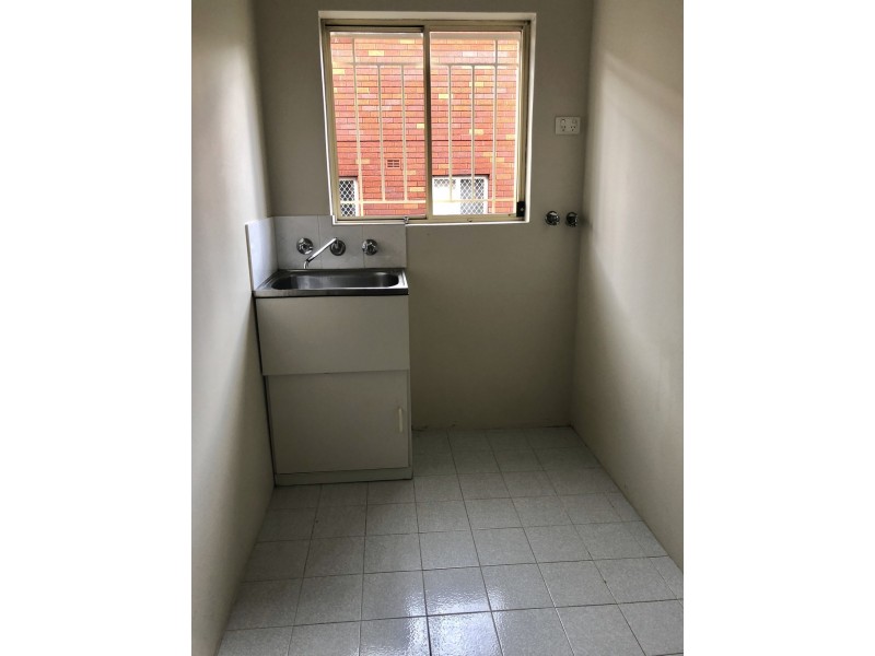 2/6 Macdonald Street, Lakemba NSW 2195