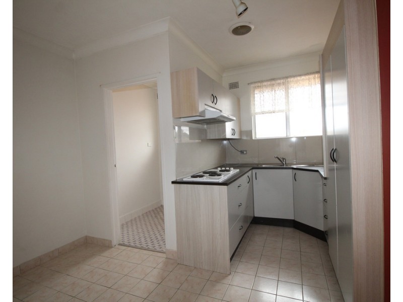 4/4 Kathleen Street, Wiley Park NSW 2195