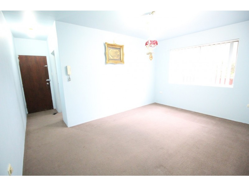 4/60 Wangee Road, Lakemba NSW 2195