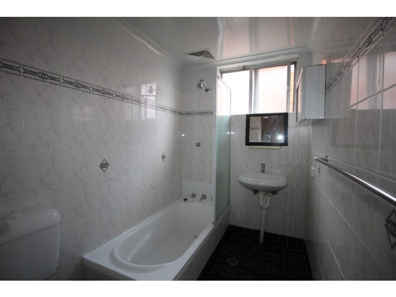 3/42 Macdonald Street, Lakemba NSW 2195