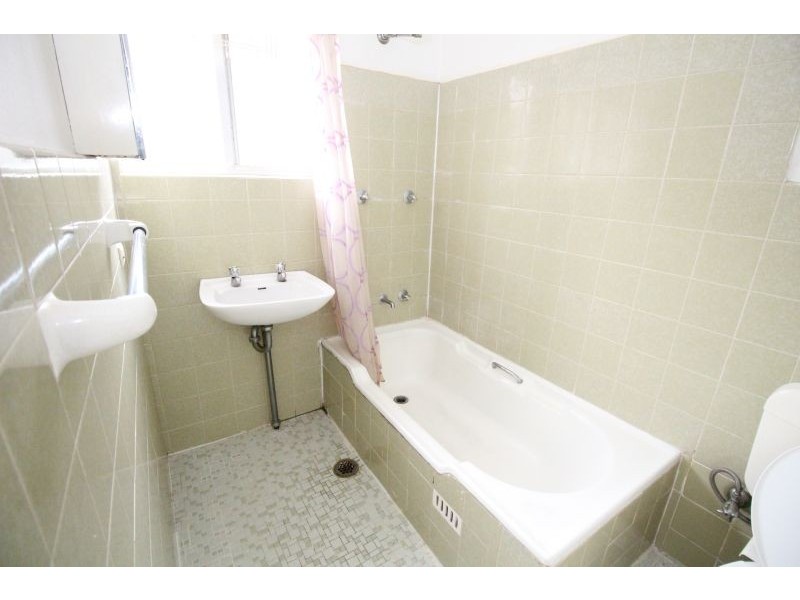 5/42 Macdonald Street, Lakemba NSW 2195